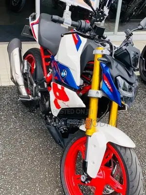 BMW G 310 R 2023