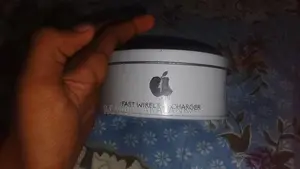 Apple Wireless Charger