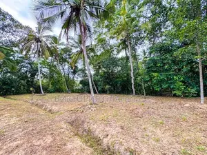 Land in Ahangama