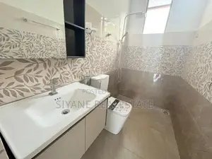 House for Sale in Athurugiriya