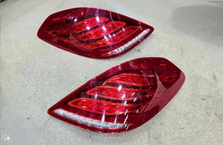 Mercedes Benz W222 Tail Lights