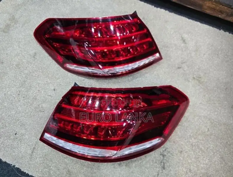 Mercedes Benz W212 Facelift Tail Lights