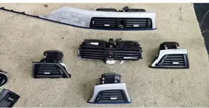 BMW 318I F30 Complete AC Vents