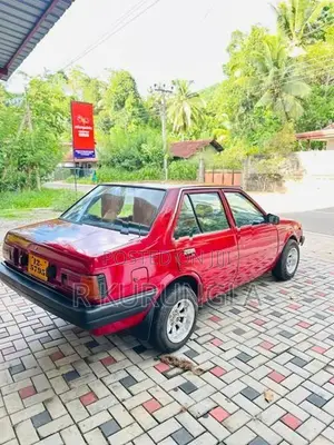 Nissan Sunny B11 1982