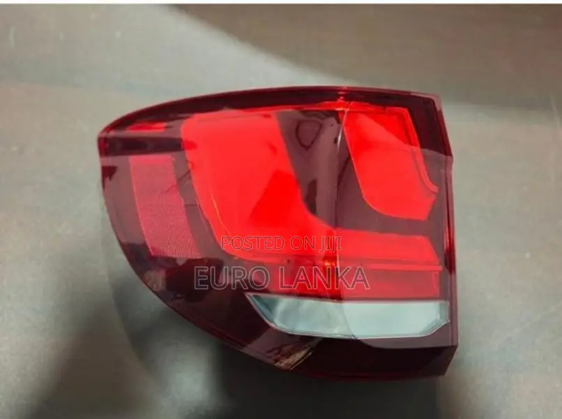 BMW X5 F15 Tail Light