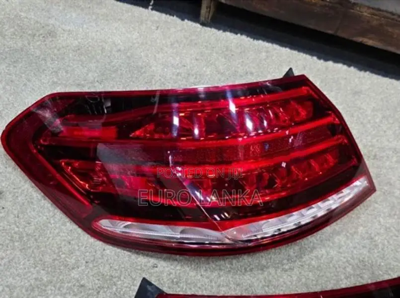 Mercedes Benz W212 Facelift Tail Lights