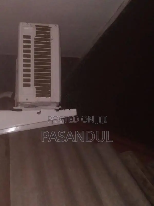 Hyundai 9000 Btu Split Type Air Conditioner