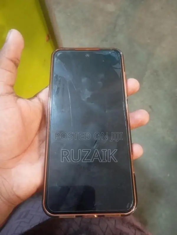 Apple iPhone 17 Pro Max (Used)