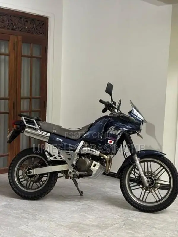 Honda AX1 2003