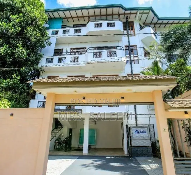 Kandy – Hotel for Sale