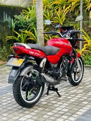 Bajaj Pulsar 180 2006
