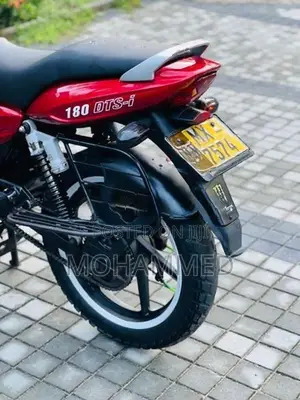 Bajaj Pulsar 180 2006