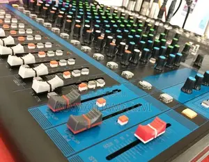 Yamaha 16 Channel Mixer