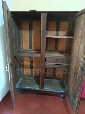 Antique Almairah