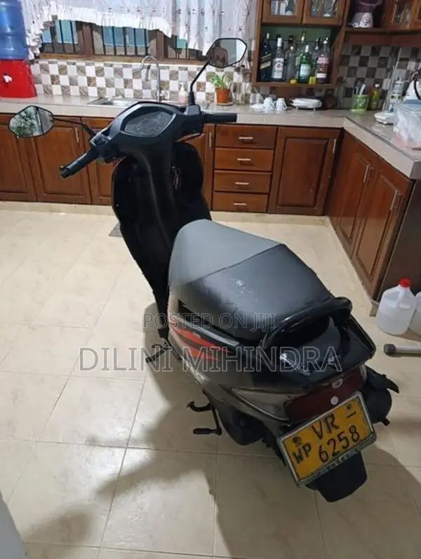 Honda Dio 2010