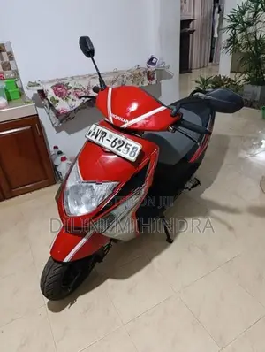 Honda Dio 2010
