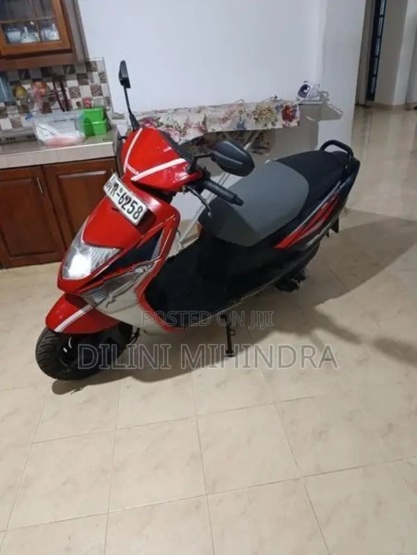 Honda Dio 2010
