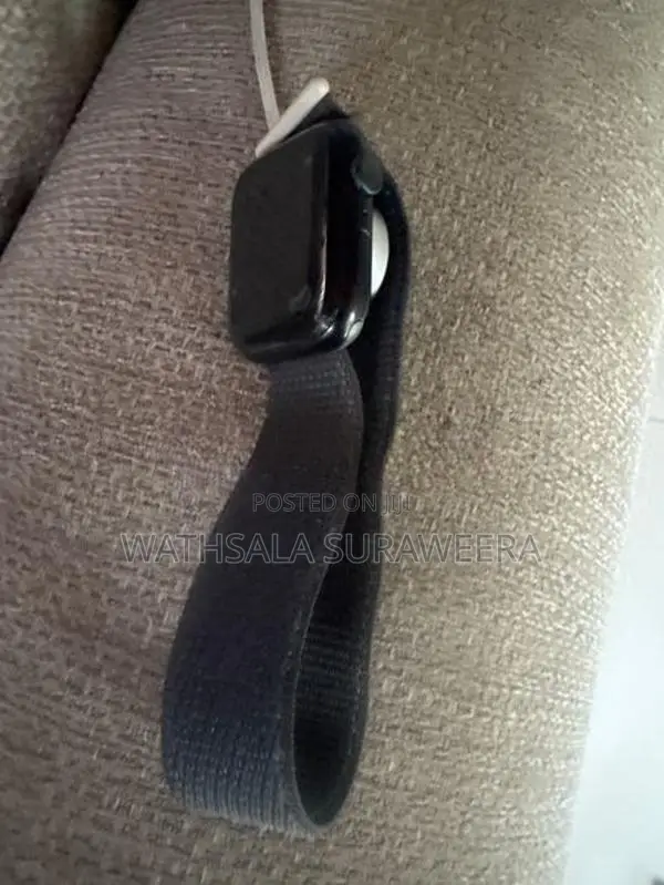 Apple iWatch 9
