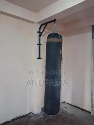 Premium 5FT Punching Bag – 60KG