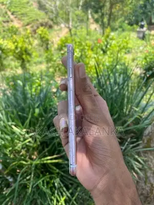 Apple iPhone 6S (Used)