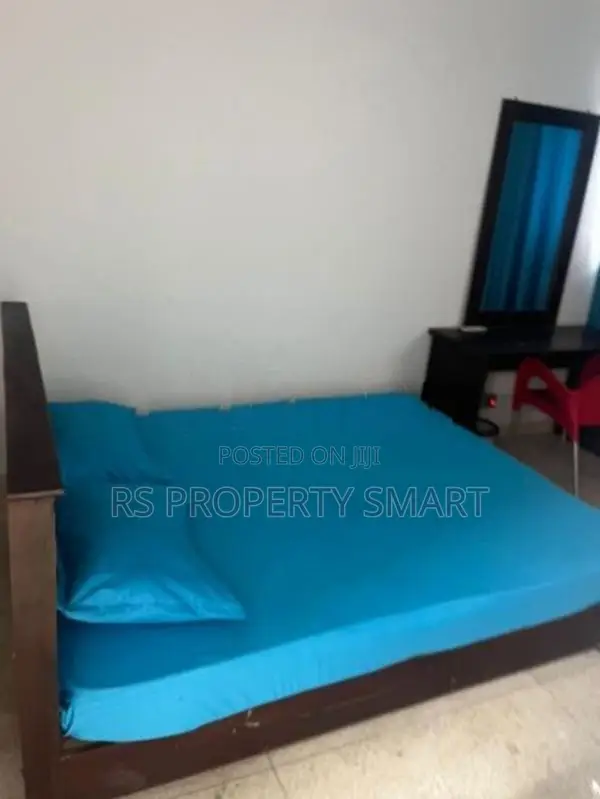 8 Bedrooms Hotel For Rent - Colombo 03
