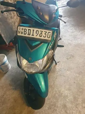 Yamaha Ray 2016