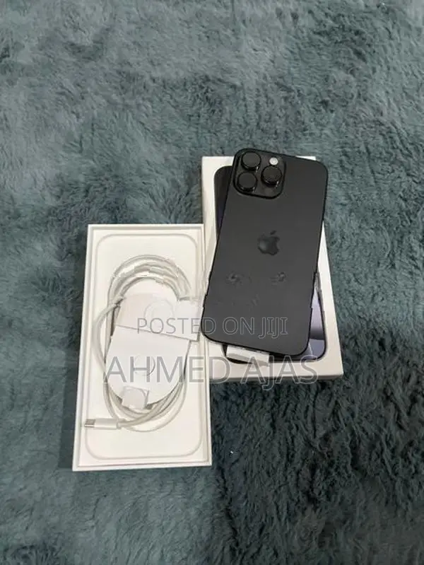 Apple iPhone 16 Pro Max (Used)