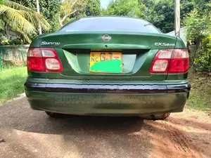 Nissan Sunny 2001