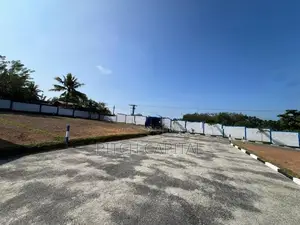 හයිලෙවල් පාරෙන්ම වටිනා ඉඩමක් විකිණීමට ඇත