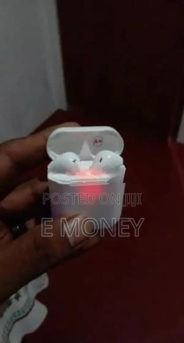 i12 TWS Airpods