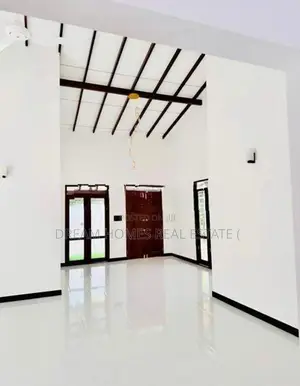 Beautiful 3 Bedroom House for Sale in Athurugiriya