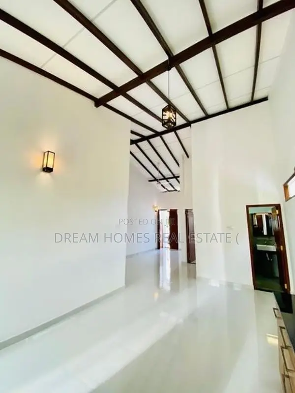 Brand New Single-Storied House for Sale – Athurugiriya