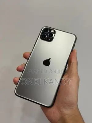 Apple iPhone 11 Pro Max 512GB (Used)
