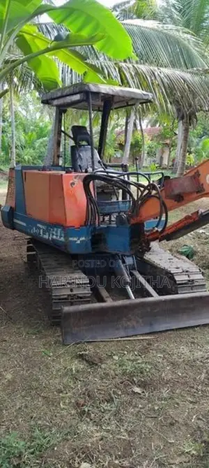 Kubota KH 33 1974
