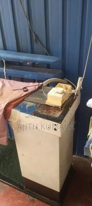 Garment Ironing Machine