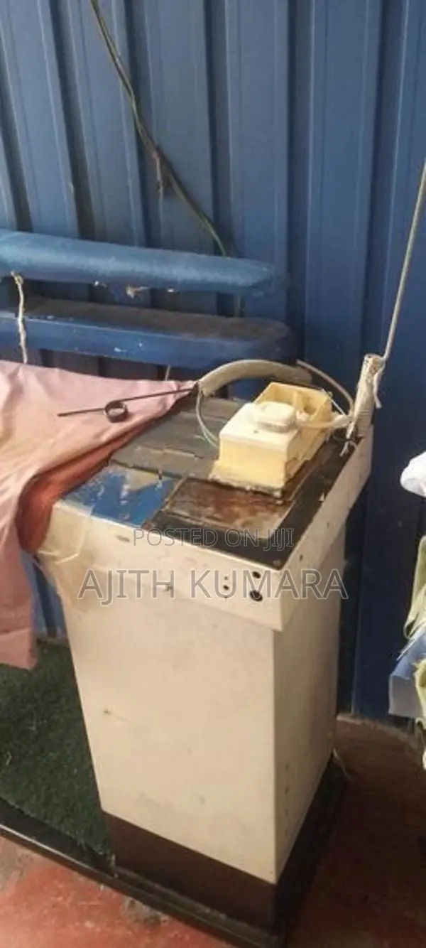 Garment Ironing Machine