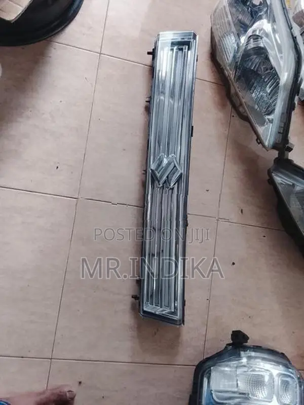 Suzuki wagon r mh 44 stingray front shell