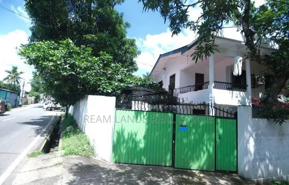 Two-storey storied stand alone house on rent pannipitiya