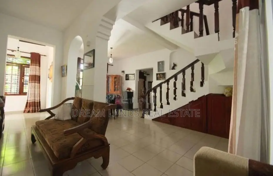 Two-storey storied stand alone house on rent pannipitiya