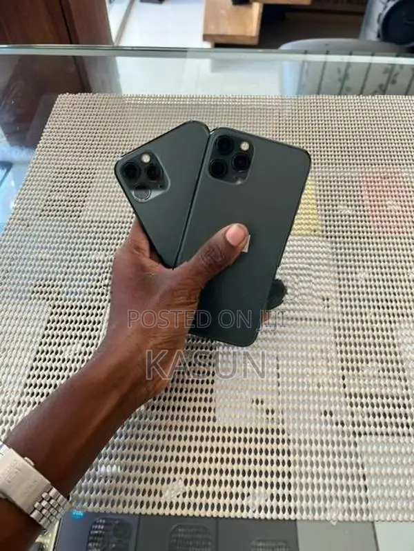 Apple iPhone 11 Pro (Used)