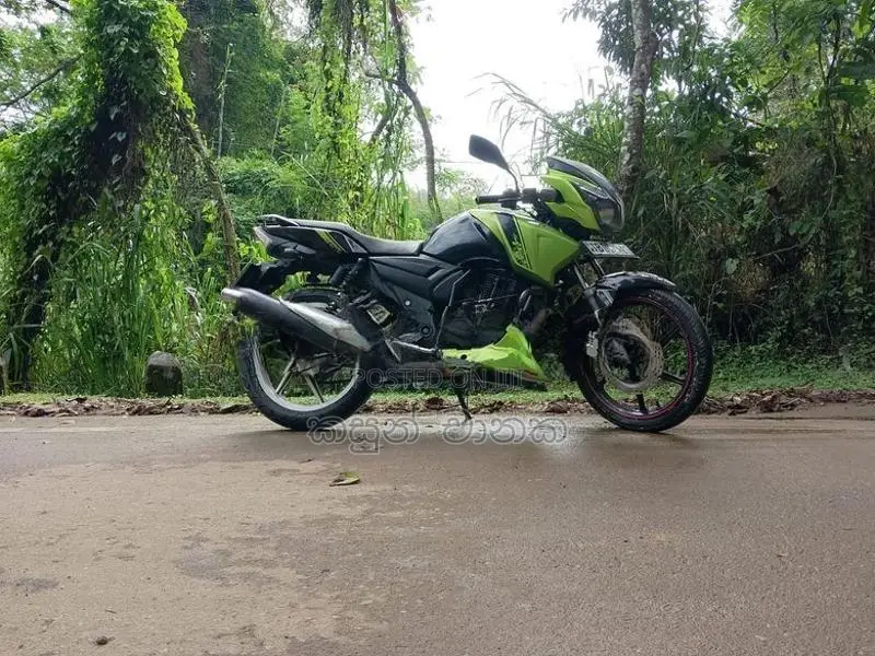 TVS Apache 2016