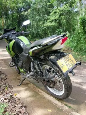 TVS Apache 2016