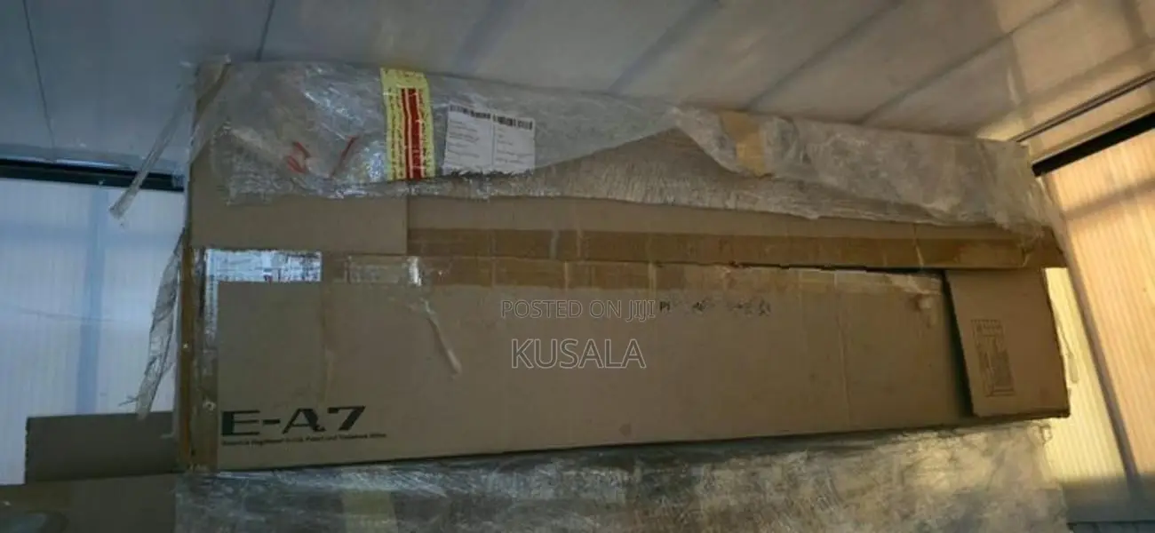 Roland E-A7 Keyboard