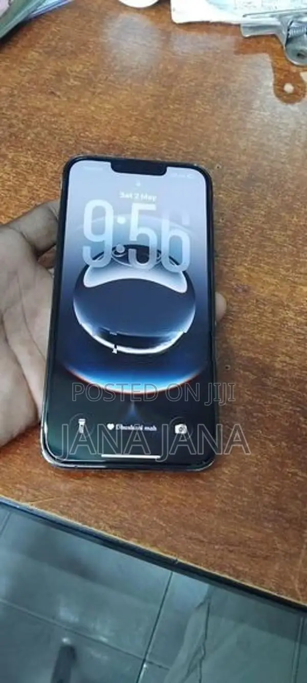 Apple iPhone 13 Pro (Used)