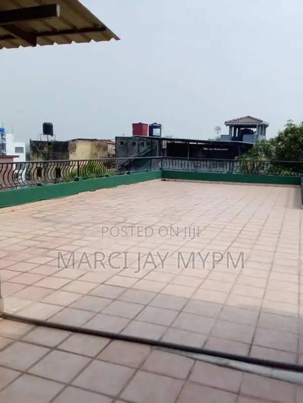 Building for Sale at kotte