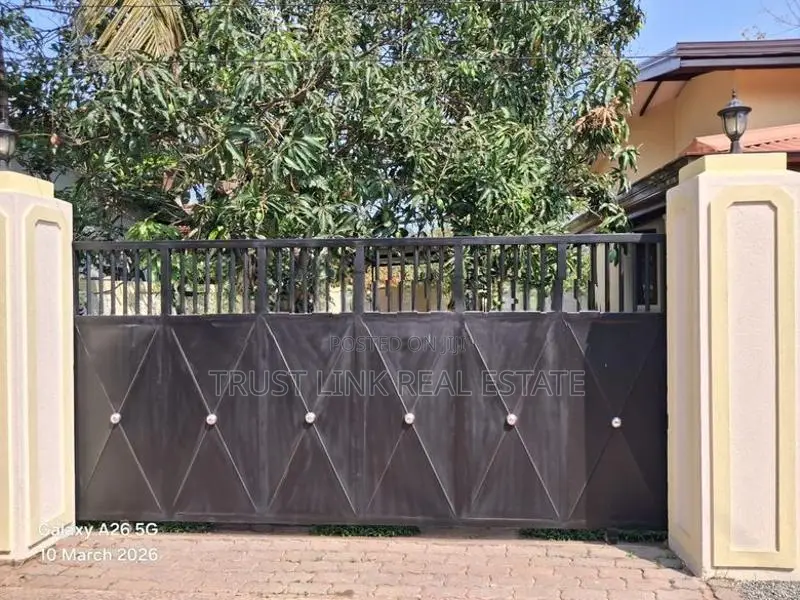 MODERN HOME FOR SALE IN JA-ELA / EKALA – PRIME LOCATION