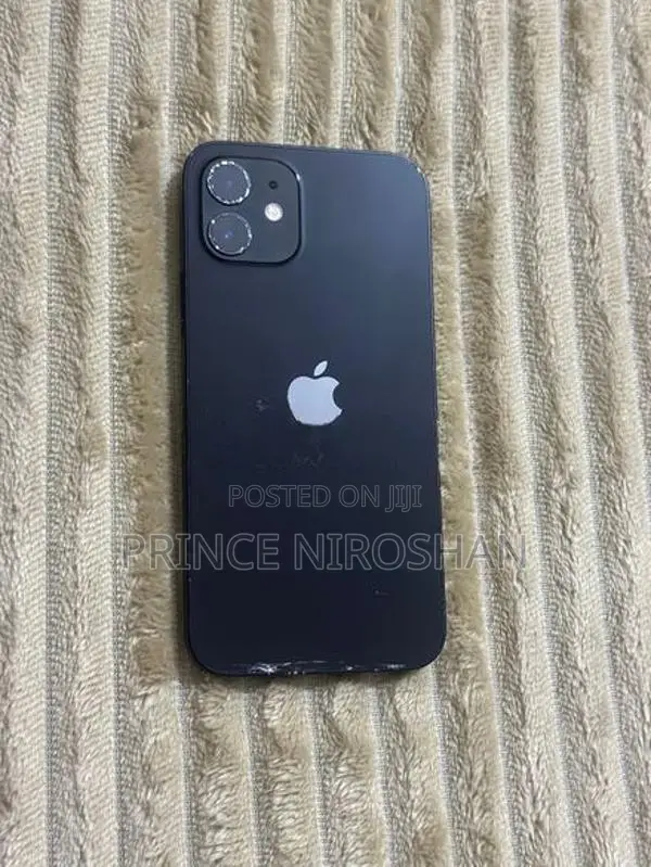Apple iPhone 12 (Used)