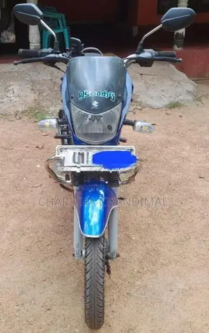 Bajaj Platina 2014