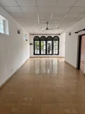 Upstairs House for Rent Mount Lavinia