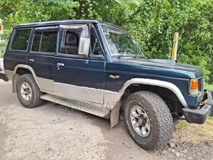 Mitsubishi Pajero 1985